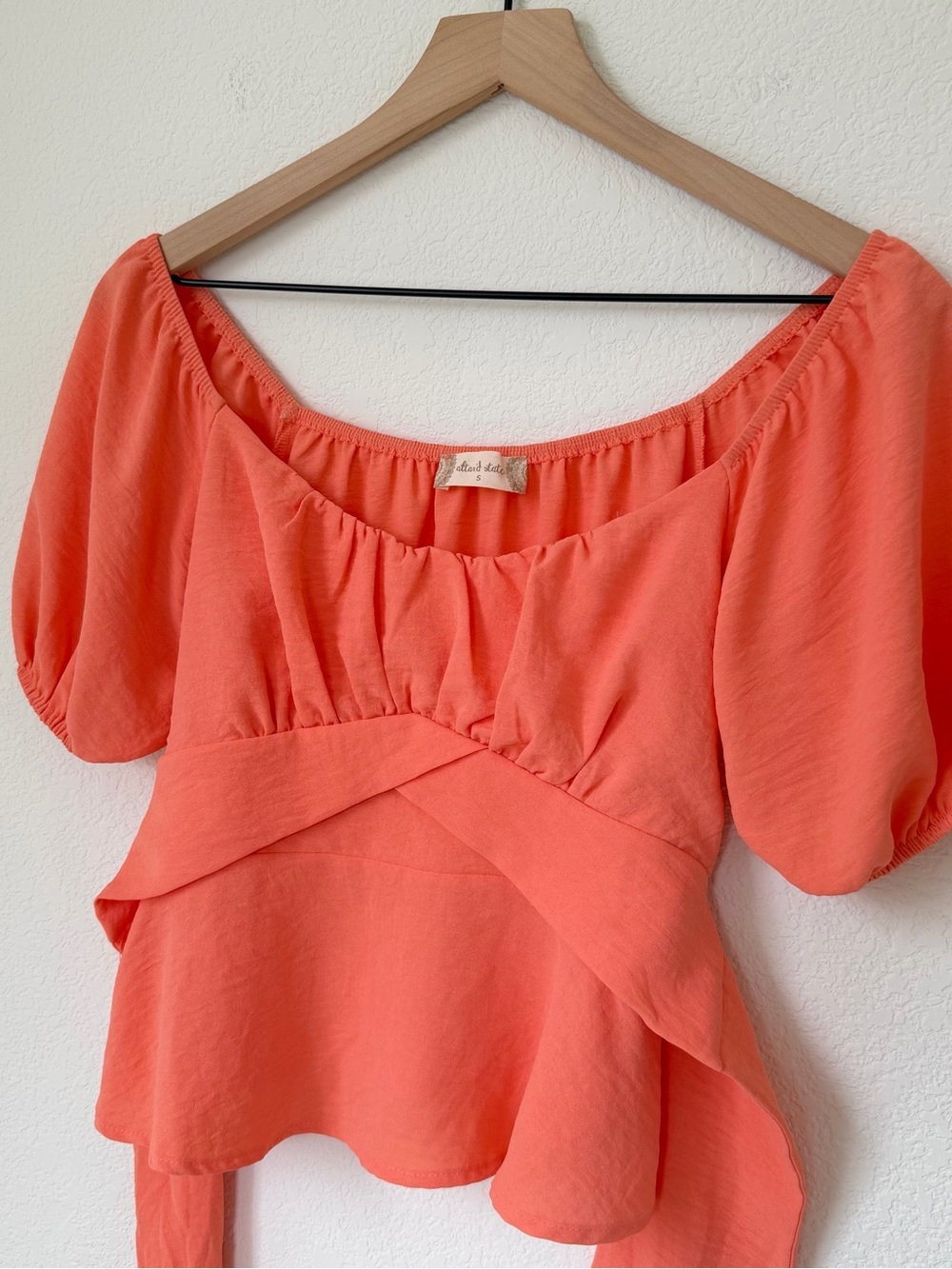 Altar'd State Coral Peplum Top Puff Sleeve Tie Back Cottagecore Top Size Small